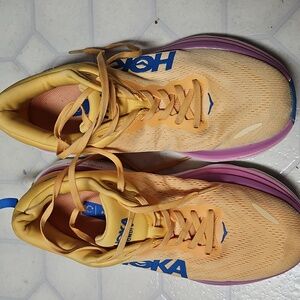 Hoka Sneakers